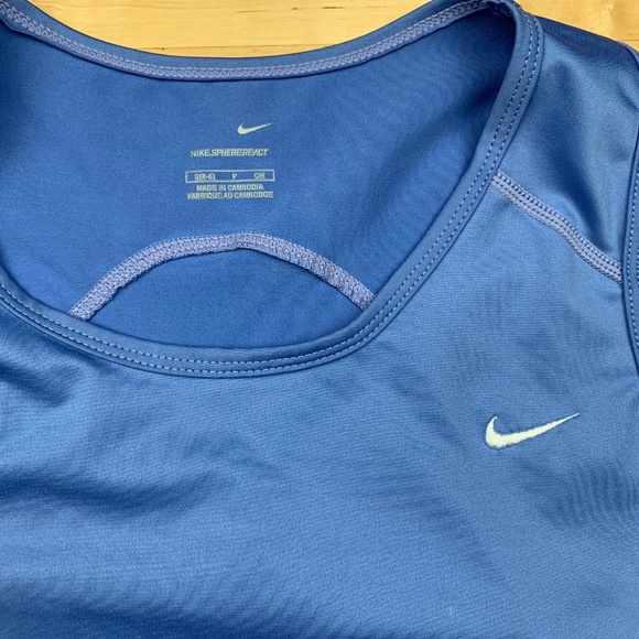Nike Sphere React Racer Back Workout top Sz S - Picture 3 of 4